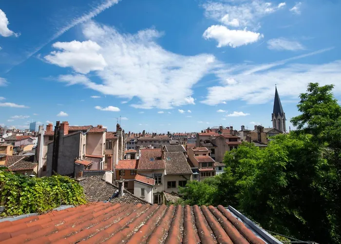 Valencio - Un Belvedere Sur Le Vieux Lyon